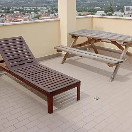 La Terrazza Di Maja Apartmán *
